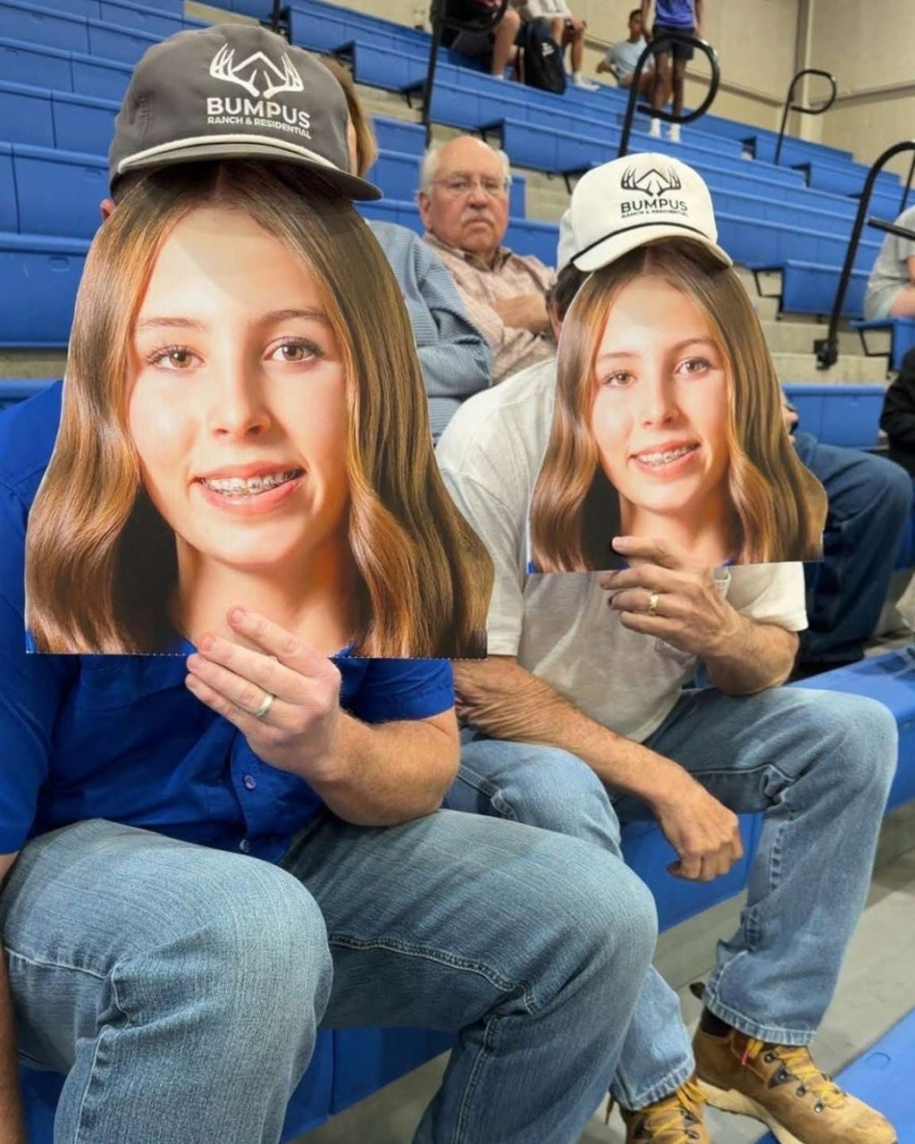 Badger Heads 🦡💙